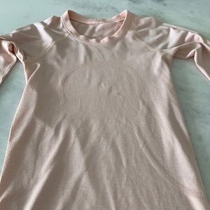Lululemon Swift long sleeve size 2